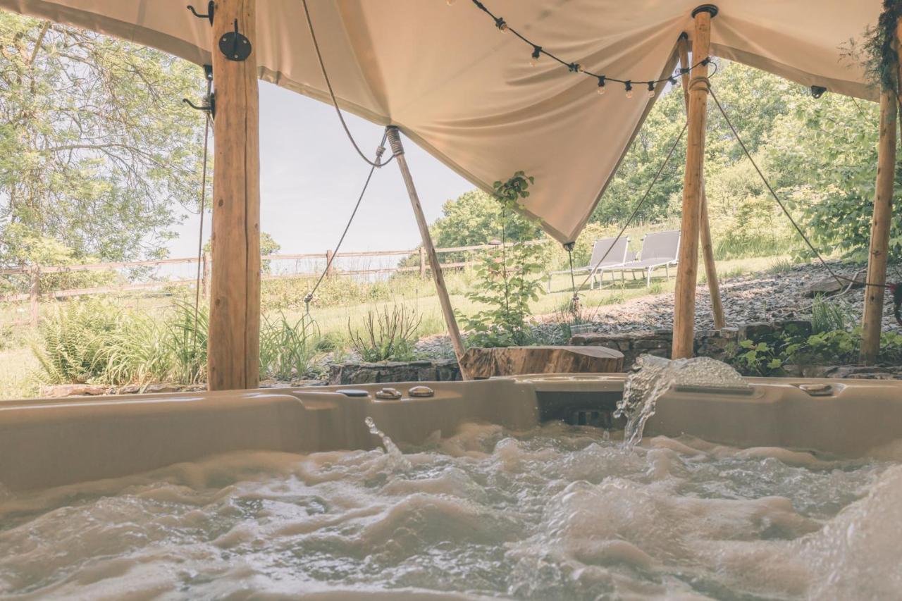Romantic Getaway - Sauna And Jacuzzi - El Clandestino Stoumont Εξωτερικό φωτογραφία
